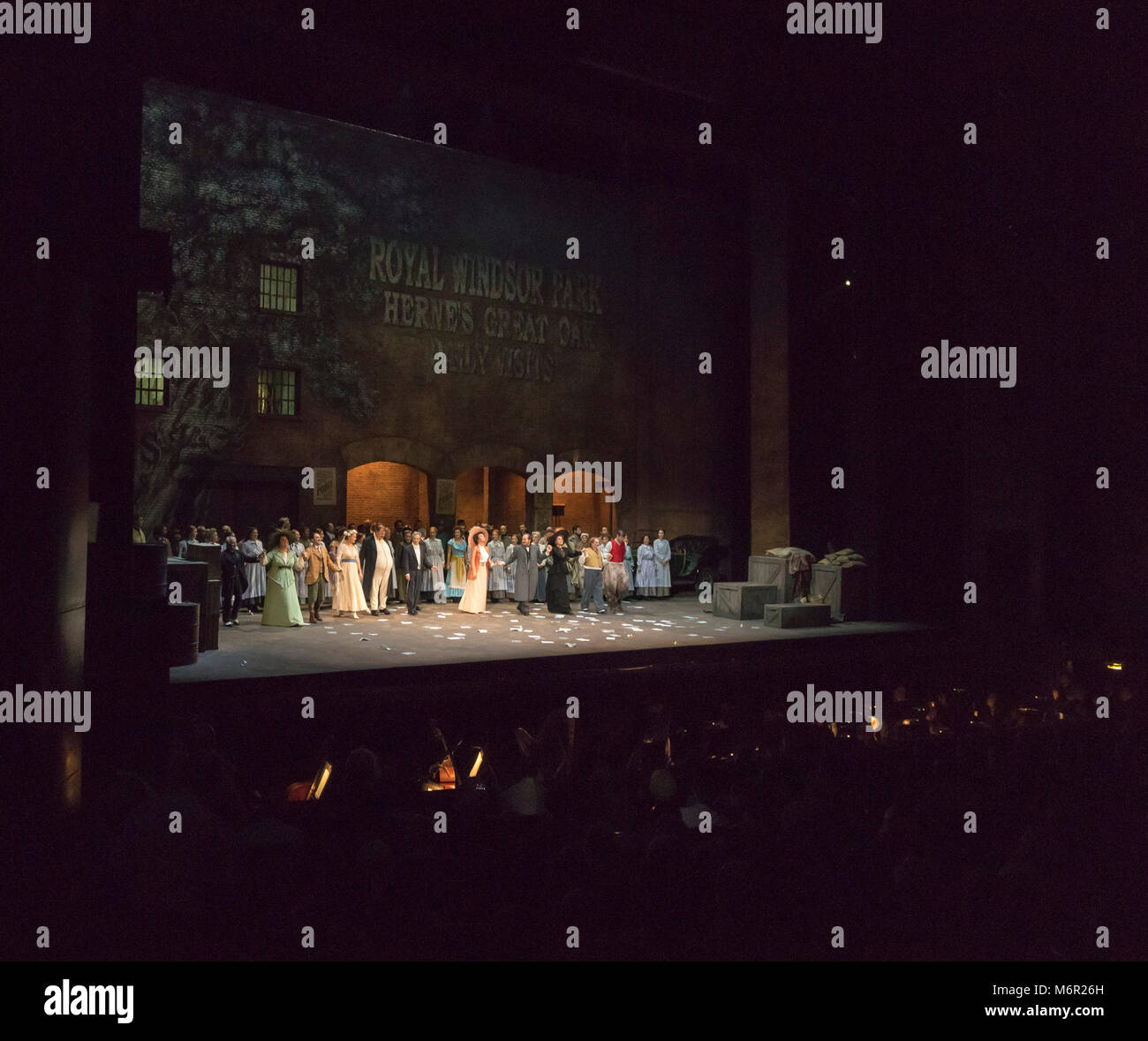 Curtain Call per verdiano Falstaff, Opera Bastille, Parigi, Francia Foto Stock