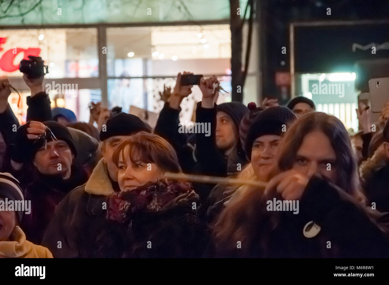 Dimostrazione,Praga Repubblica Ceca, 5.3.2018, manifestazione nel centro di Praga contro il comunismo e il licenziamento di premiere di Babis Credito: Josef pliva/Alamy Live News Foto Stock