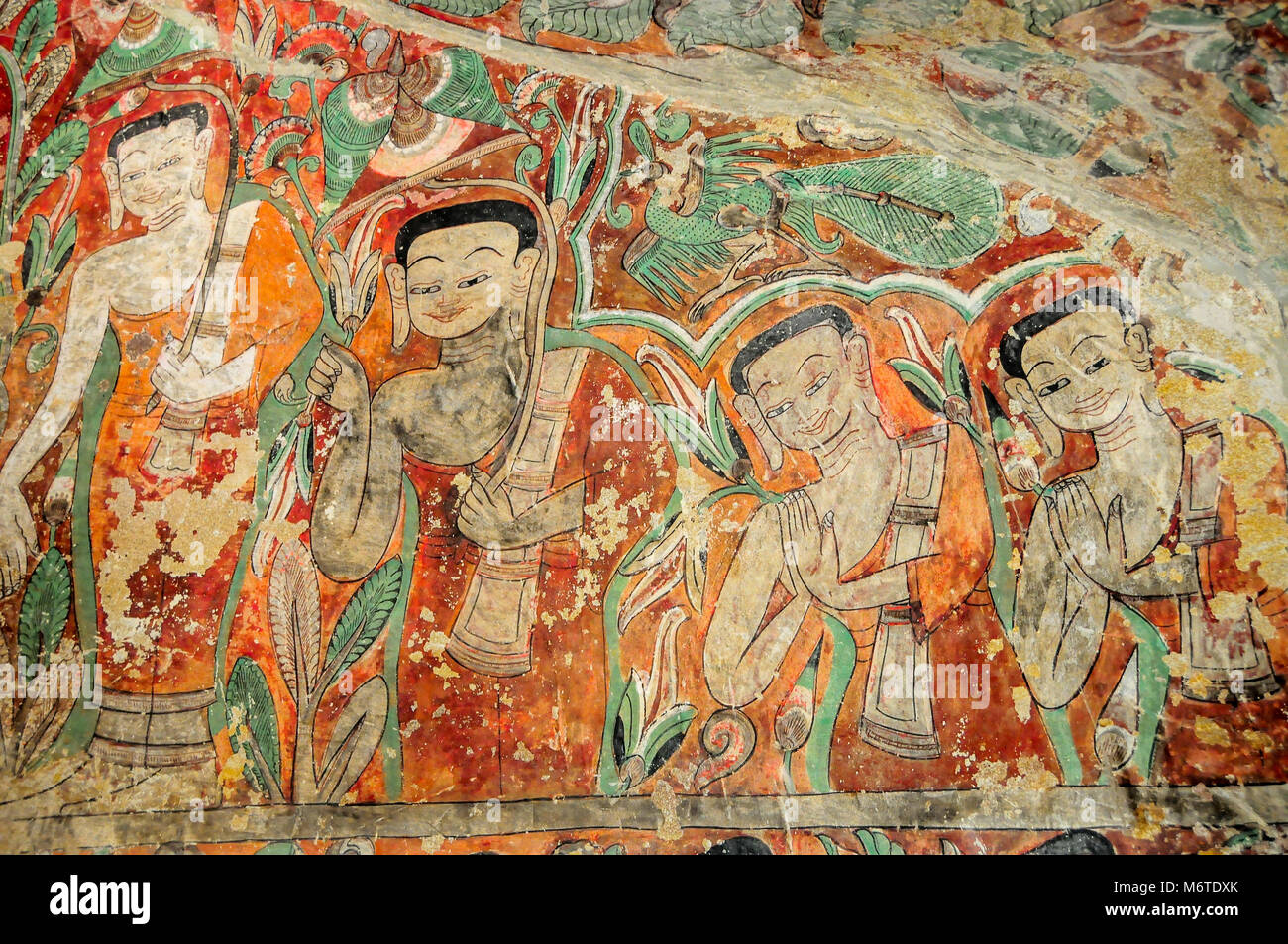 Fading murale buddista al Po Win Taung Grotte, Monywa, Myanmar Foto Stock