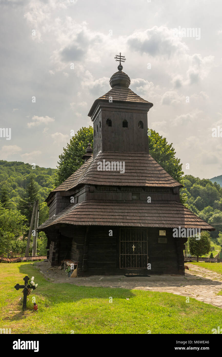 Chiesa di legno in Ulicske Krive, Slovacchia orientale Foto Stock