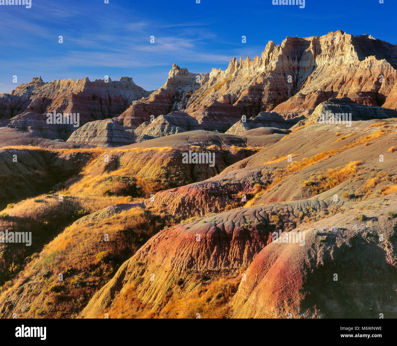 Giallo tumuli, Parco nazionale Badlands, Dakota del Sud Foto Stock