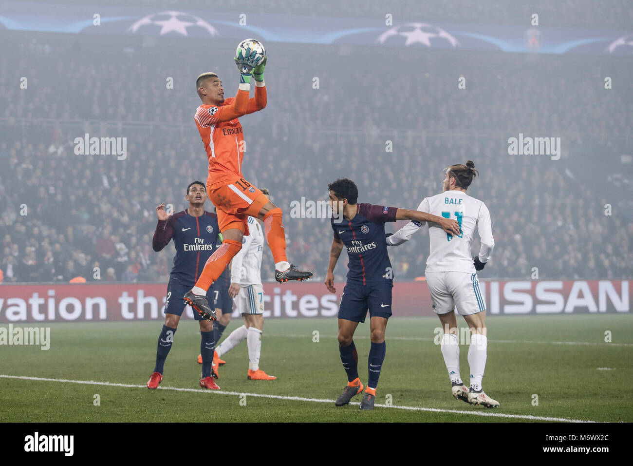 Parigi, Francia, 6 marzo 2018. Alphonse Areola (PSG) in azione durante il match UCL Champions League match tra PSG vs Real Madrid presso il Parc des Princes Stadium di credito: Gtres Información más Comuniación on line, S.L./Alamy Live News Foto Stock Parigi, Francia, 6 marzo 2018. Alphonse Areola (PSG) in azione durante il match UCL Champions League match tra PSG vs Real Madrid presso il Parc des Princes Stadium di credito: Gtres Información más Comuniación on line, S.L./Alamy Live News Foto Stock