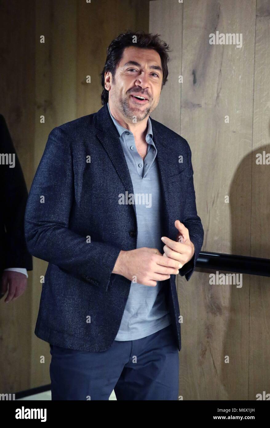 PRESENTACION MADRID PELICULA AMOREVOLE PABLO JAVIER BARDEM;JAVIER BARDEM.; 06/03/2018 Produttore Miguel Menendez de Zubillaga, direttore Fernando Leon de Aranoa con gli attori Javier Bardem , Penelope Cruz e Julieth Restrepo a photocall di " amare Pablo " film in Madrid martedì 6 marzo, 2018 CordonPress/EP888 Foto Stock