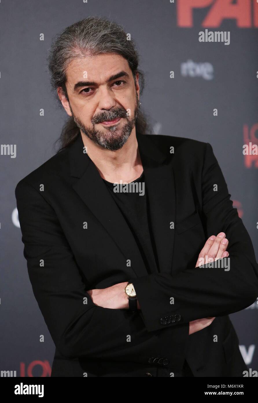 PRESENTACION MADRID PELICULA AMOREVOLE PABLO FERNANDO LEON DE ARANOA; 06/03/2018 Produttore Miguel Menendez de Zubillaga, direttore Fernando Leon de Aranoa con gli attori Javier Bardem , Penelope Cruz e Julieth Restrepo a photocall di " amare Pablo " film in Madrid martedì 6 marzo, 2018 CordonPress/EP888 Foto Stock