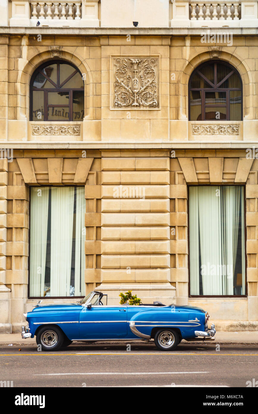 America Vintage vettura convertibile in Old Havana Cuba Foto Stock