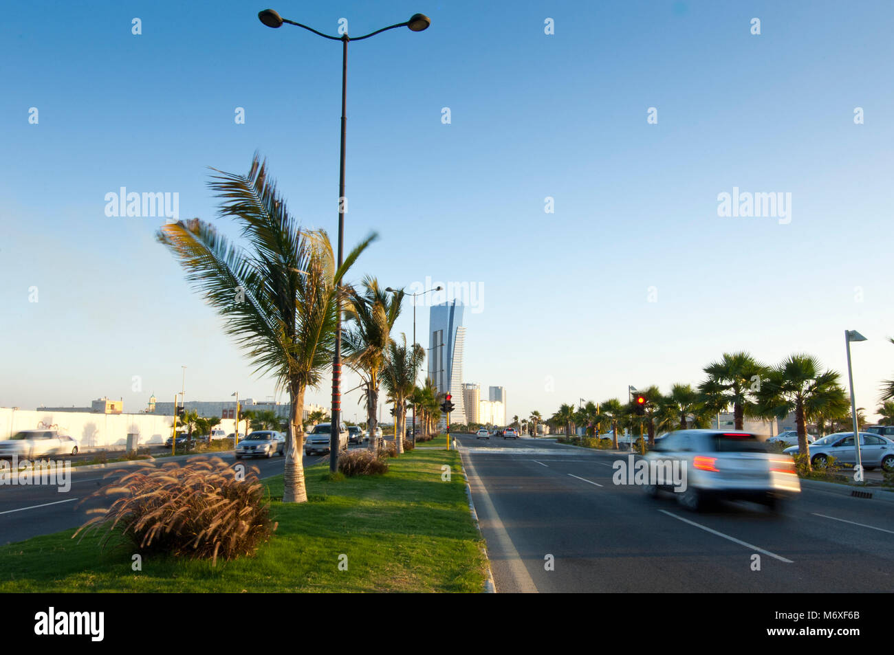 Courniche Shore Street presso il Mar Rosso in Jeddah, Arabia Saudita Foto Stock