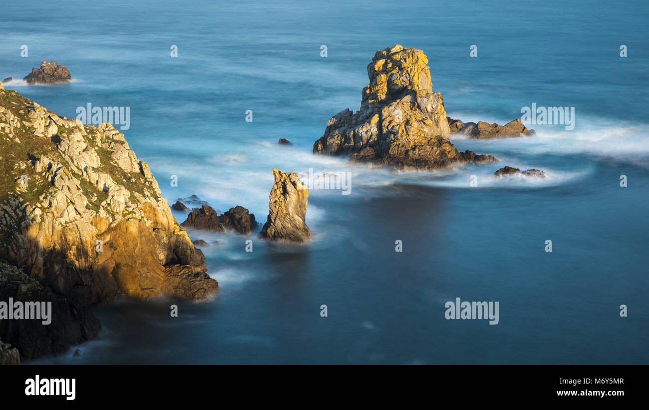 Il Pointe du Van, Cap Sizun, Finisterre, Bretagne, Francia Foto Stock