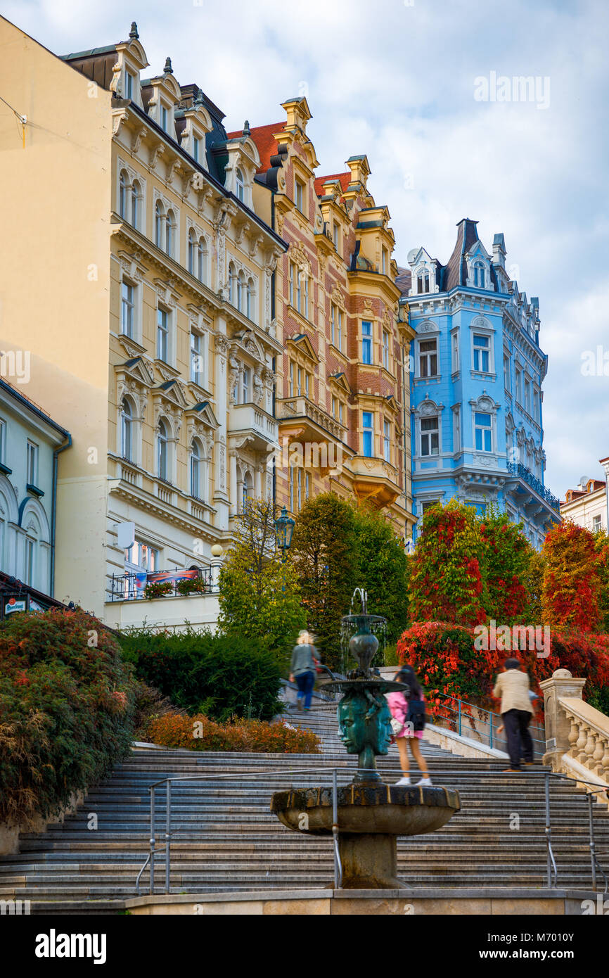 Architettura di Karlovy Vary (Karlsbad), Repubblica Ceca. È il più visitato la città termale della Repubblica ceca Foto Stock