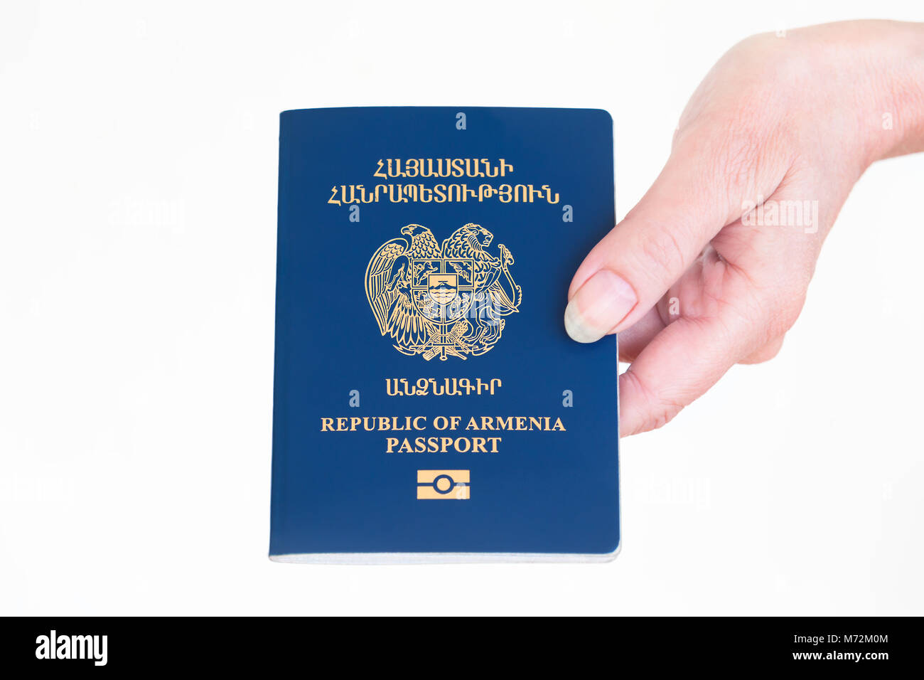 Mano azienda Repubblica di Armenia Passaporto, Concetto di vacanza, armena Travel Passport, passaporto armeno Foto Stock