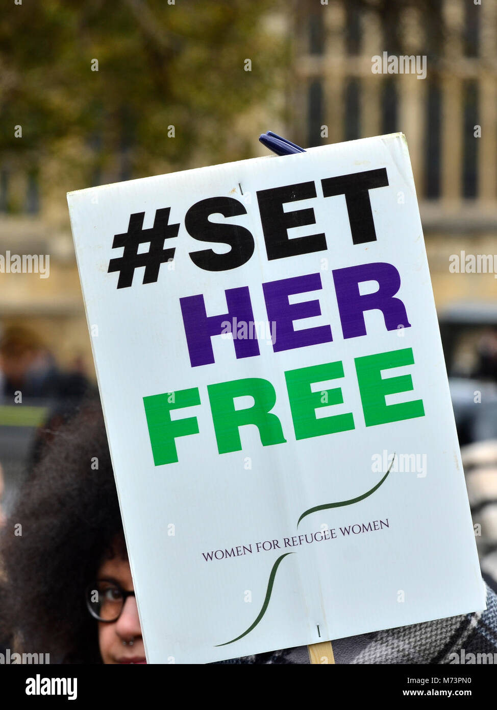 Westminster, Londra, Regno Unito. 8 Marzo, 2018. "Le donne per le donne rifugiate' #SetHerFree campagna lobby in parlamento a sostegno delle donne che stanno facendo lo sciopero della fame tenutasi in legno Yarls immigrazione Centro di rimozione Credito: PjrFoto/Alamy Live News Foto Stock