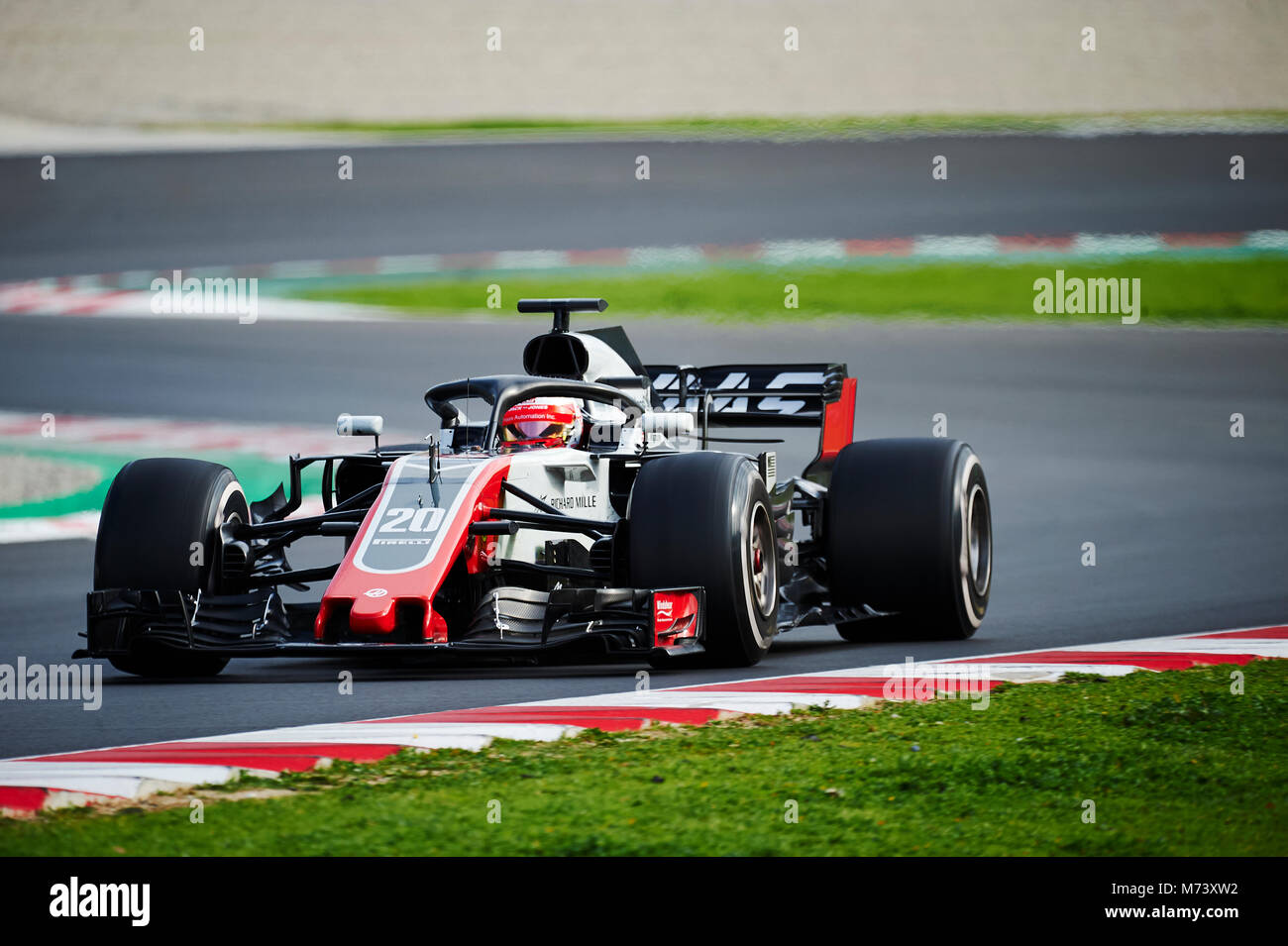 Barcellona, Spagna. 8 Marzo, 2018. Kevin Magnussen della Haas F1 Team in azione durante la pre-stagione di Formula Uno prova. Credito: Pablo Guillen Alamy News Foto Stock