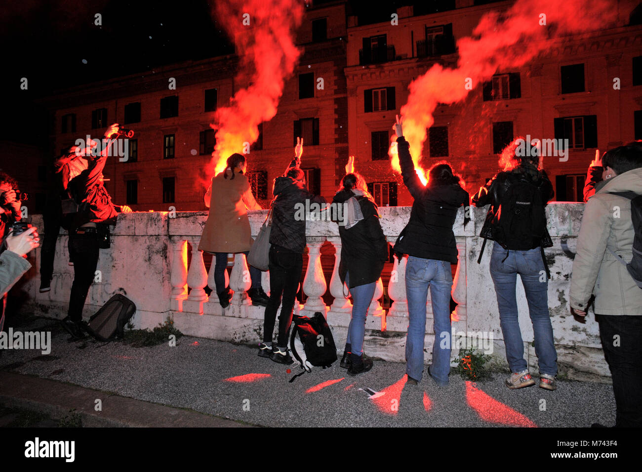 Roma, Italia. 8 Marzo, 2018. La giornata della donna a Roma. Credito: Vito Arcomano/Alamy Live News Foto Stock