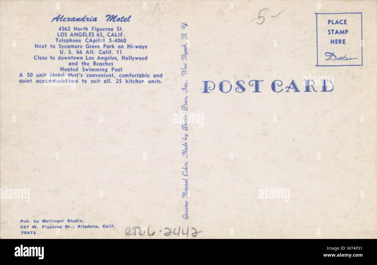 L'Alexandria Motel in Virginia riflette la cultura dei motel della metà del XX secolo, offrendo uno sguardo alle sistemazioni americane lungo la strada durante il dopoguerra. Foto Stock