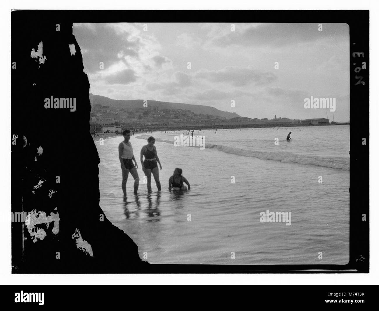 Una vista di Haifa, Israele, che mostra gli aspetti storici e moderni della città, riflettendo il suo significato come città portuale e centro culturale nel Mediterraneo. Foto Stock