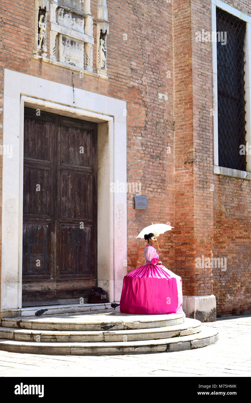 Classic immagini di Venezia, Italia con lo stile di vita e compresi i canali, edifici e piazze. Foto Stock