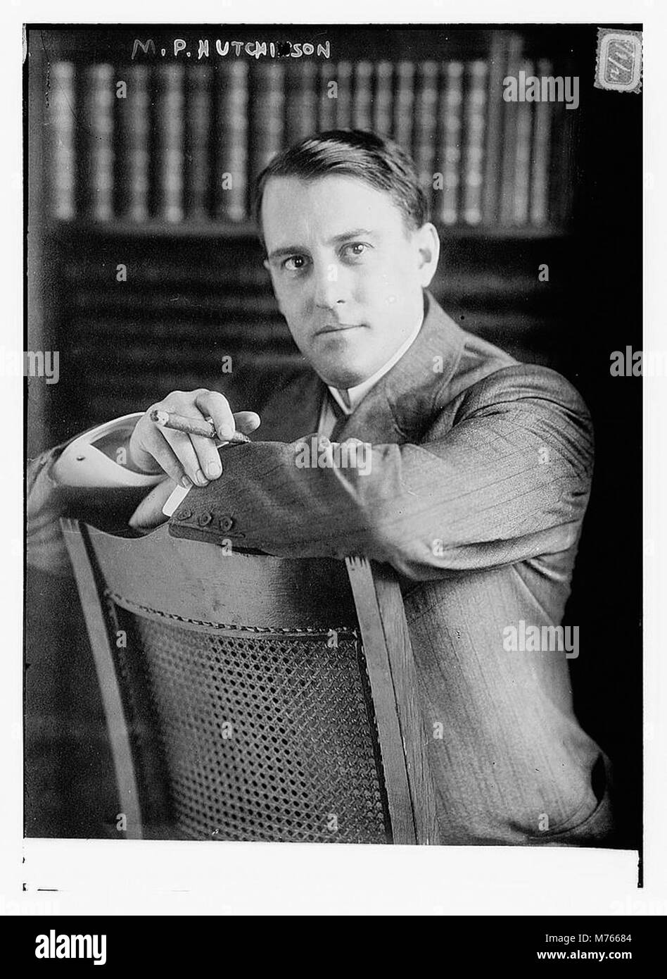 Una fotografia di M.P. Hutchison, scattata in un ambiente professionale. L'immagine rappresenta l'individuo nel contesto dei loro contributi storici. Foto Stock