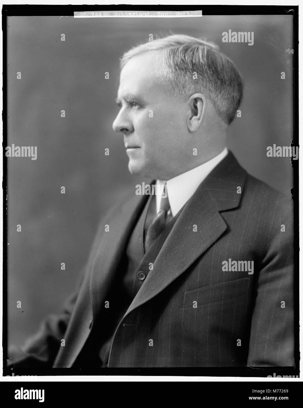 Questo ritratto di Daniel A. Sutherland, una figura onorevole, cattura i suoi contributi significativi e il suo ruolo nella storia del suo tempo. Foto Stock