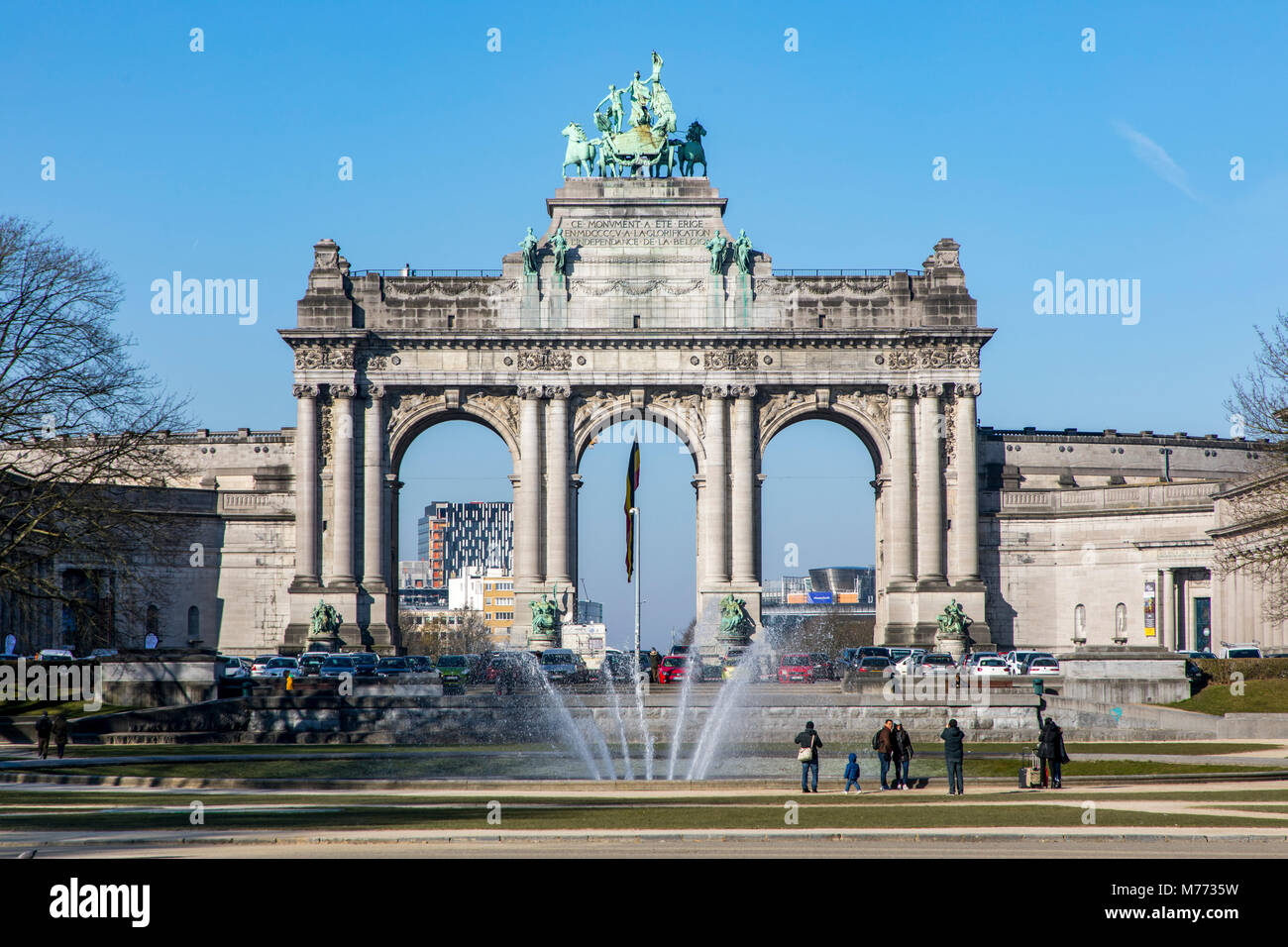 Arco di Trionfo al Parc du Cinquantenaire, presso il Museo di Storia Militare, Bruxelles, Belgio, Foto Stock