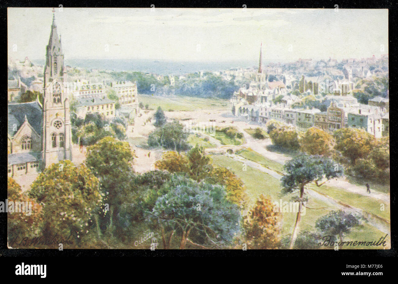 Una fotografia di Bournemouth, una città costiera nel sud dell'Inghilterra, conosciuta per le sue spiagge, i giardini e l'architettura vittoriana. L'immagine mostra il paesaggio della città e le famose attrazioni costiere. Foto Stock