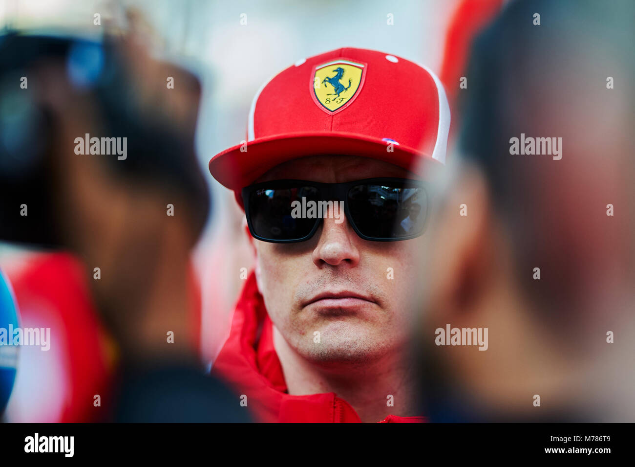 Barcellona, Spagna. 9 Mar, 2018. Kimi Raikkonen del team Ferrari offre una conferenza stampa dopo fare il miglior tempo sul giro durante la pre-stagione di Formula Uno prova. Credito: Pablo Guillen/Alamy Live News Foto Stock