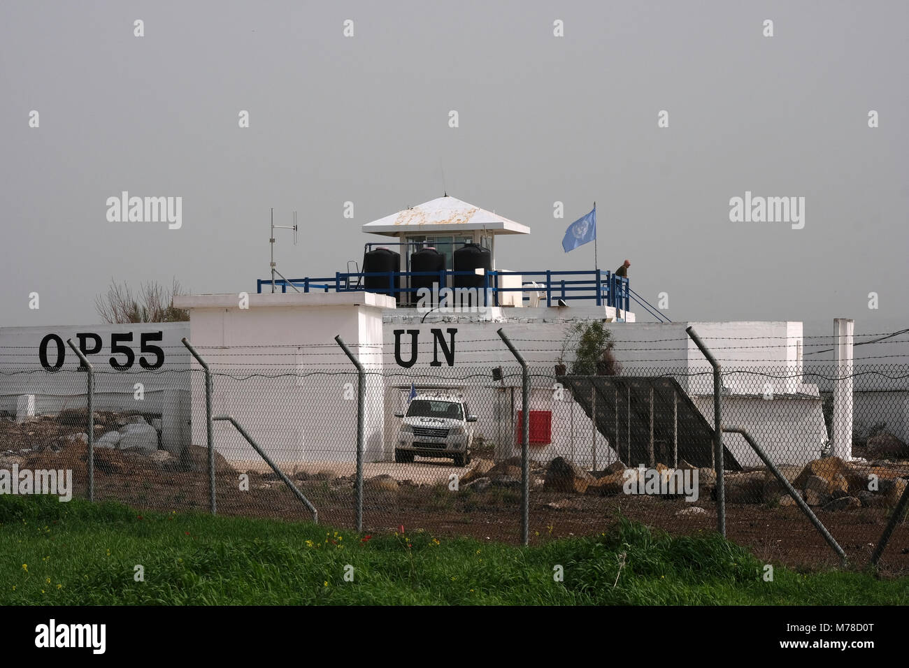 Un punto di osservazione delle Nazioni Unite disimpegno osservatore vigore (UNDOF) lungo la frontiera con la Siria nel sud del Golan. Israele Foto Stock