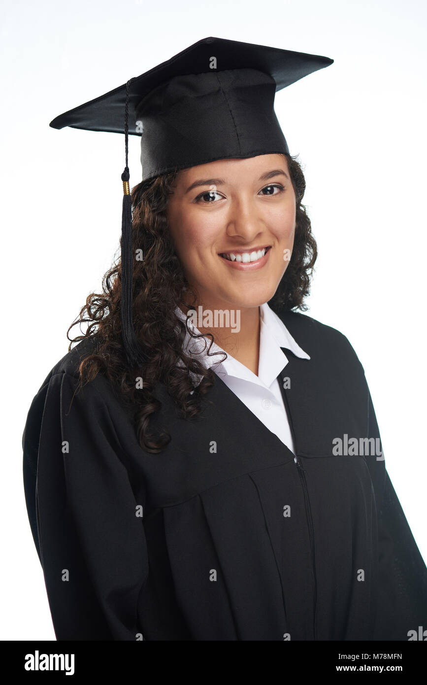 Ragazza dello studente in black robe isolati su sfondo bianco Foto Stock