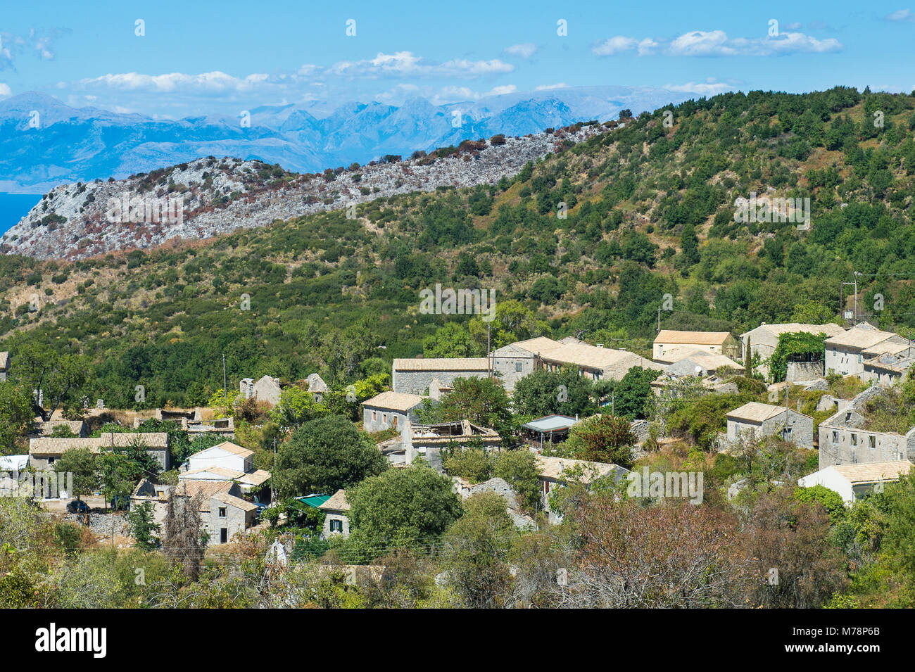 Il villaggio di montagna di PALIÀ PERITHIA, CORFU, ISOLE IONIE, isole greche, Grecia, Europa Foto Stock