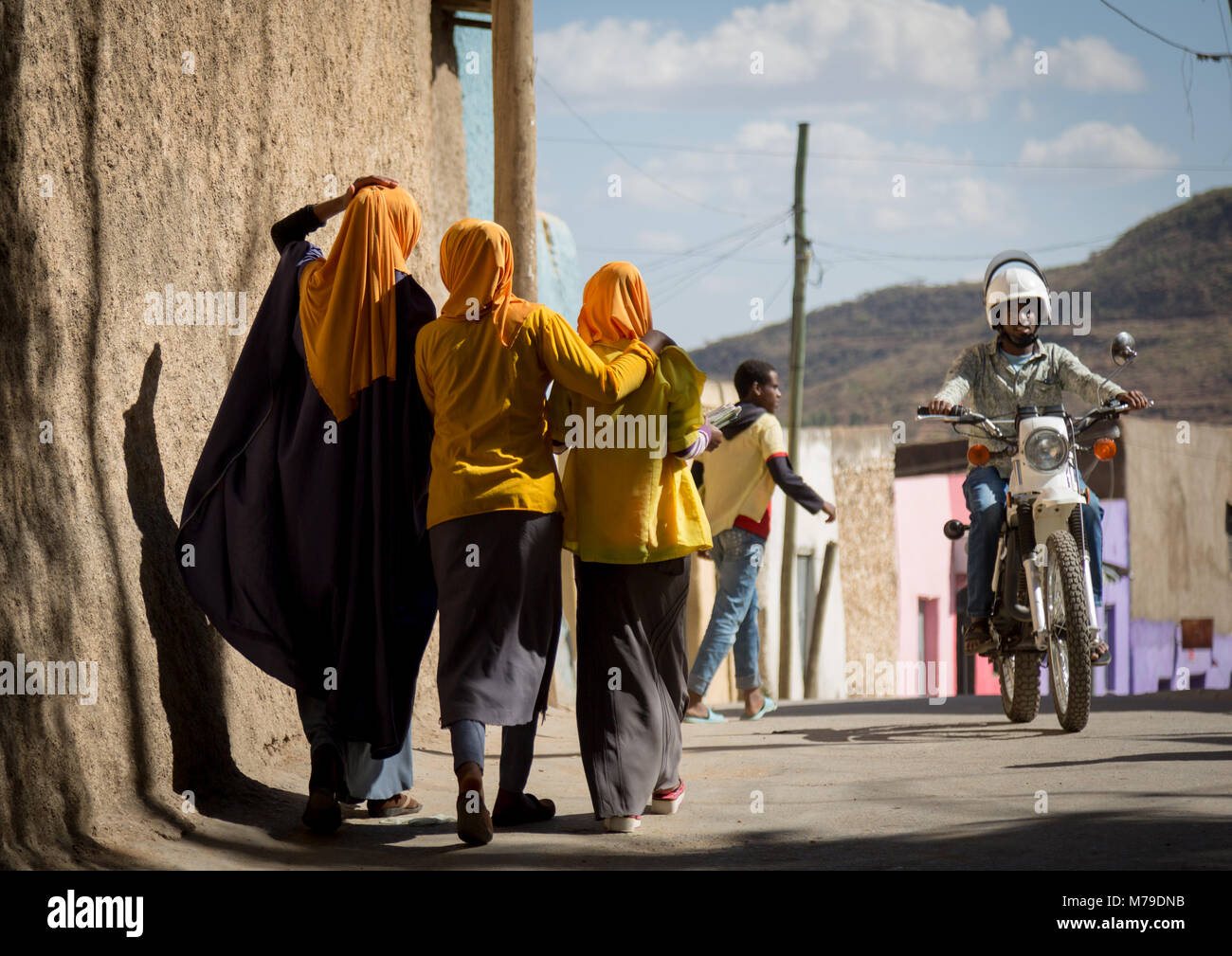 Le ragazze della scuola nel centro storico, Harari regione, Harar, Etiopia Foto Stock