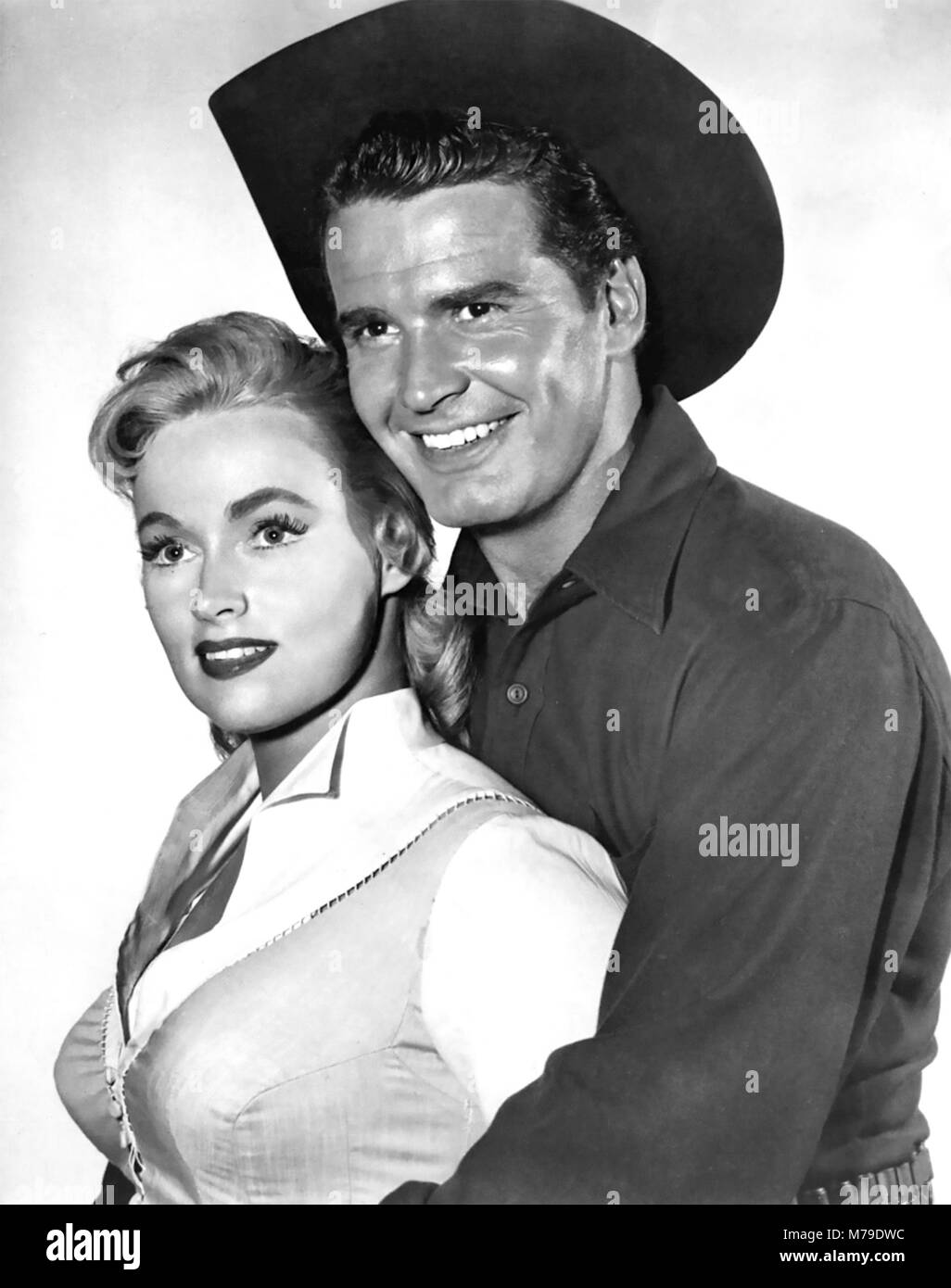 MAVERICK American ABC TV serie occidentali 1957-1962 con James Garner come il Bret Maverick e Karen Steele come Molly Gleeson in un episodio del 1957 Foto Stock