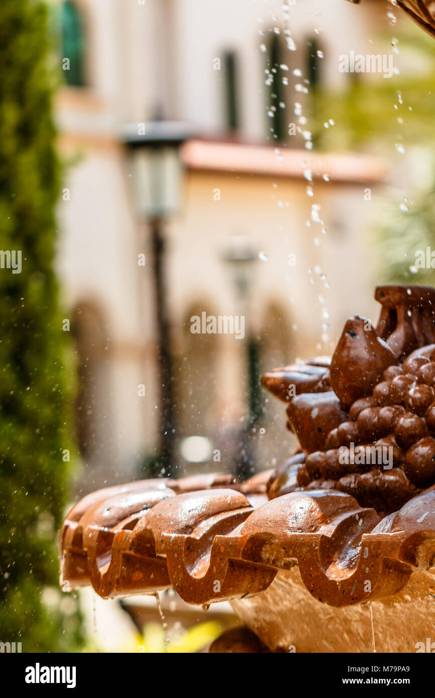 Street Fountain in luoghi esotici Foto Stock