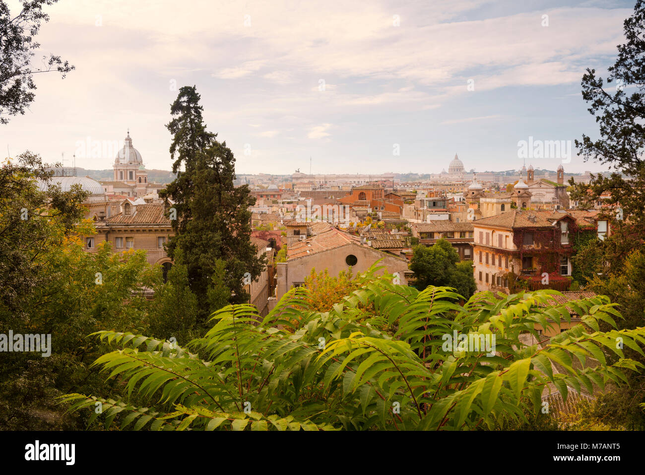 Vista sulla città di Roma, Lazio, Italia Foto Stock