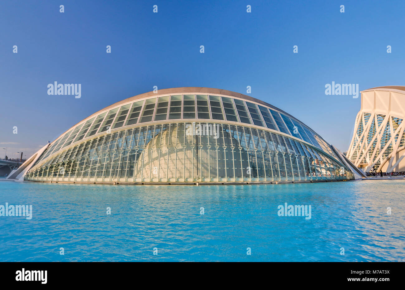 Spagna, la città di Valencia, la Città delle arti e della scienza, Calatrava architetto, Hemisferic Bldg. Foto Stock