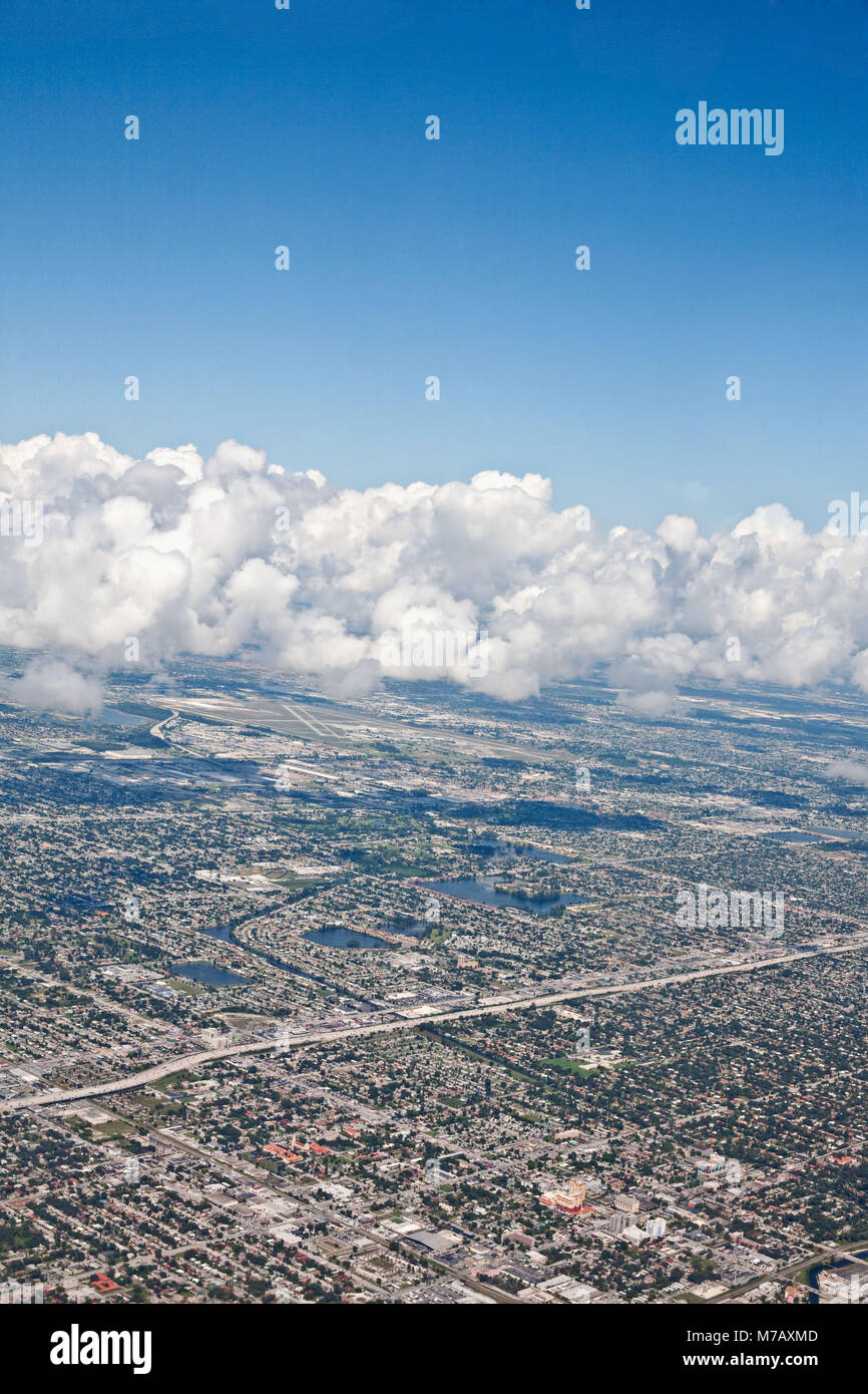 Vista aerea di una città, Miami, Florida, Stati Uniti d'America Foto Stock