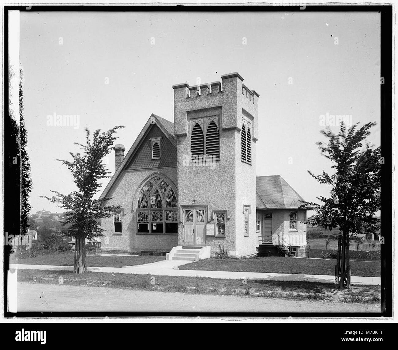 Questo edificio della chiesa, registrato sotto la LCCN2016825640, rappresenta un'importante struttura religiosa conservata negli archivi per l'analisi storica e architettonica. Foto Stock