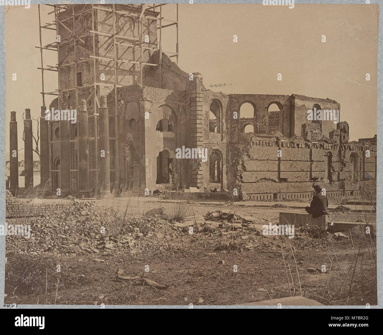 Questa fotografia mostra la Chiesa centrale (nota anche come Chiesa circolare) a Charleston, Carolina del Sud, un importante punto di riferimento storico noto per la sua struttura circolare unica. Foto Stock