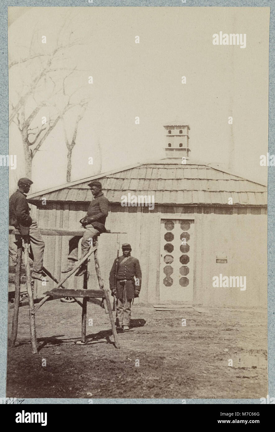 Un'immagine storica della Guardia del Provost Marshal a Vicksburg, Mississippi. Questo edificio è stato utilizzato durante la guerra civile per la polizia militare e la detenzione, offrendo informazioni sulle forze dell'ordine in tempo di guerra. Foto Stock