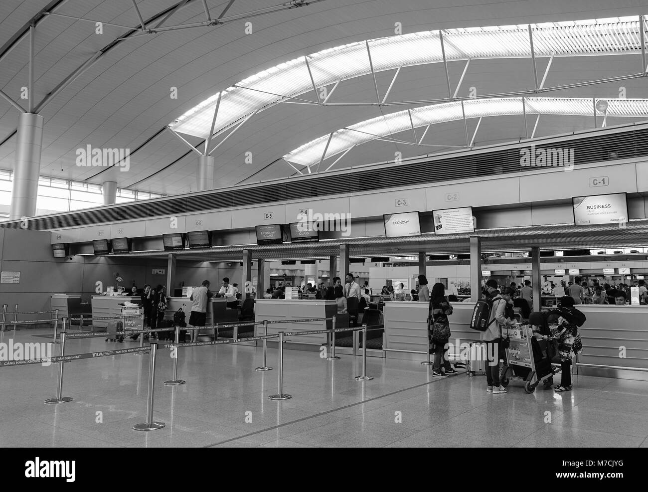 A Saigon, Vietnam - Ott 2, 2016. Vista interna del terminale di partenza all'Aeroporto Tan Son Nhat a Saigon, Vietnam. Foto Stock