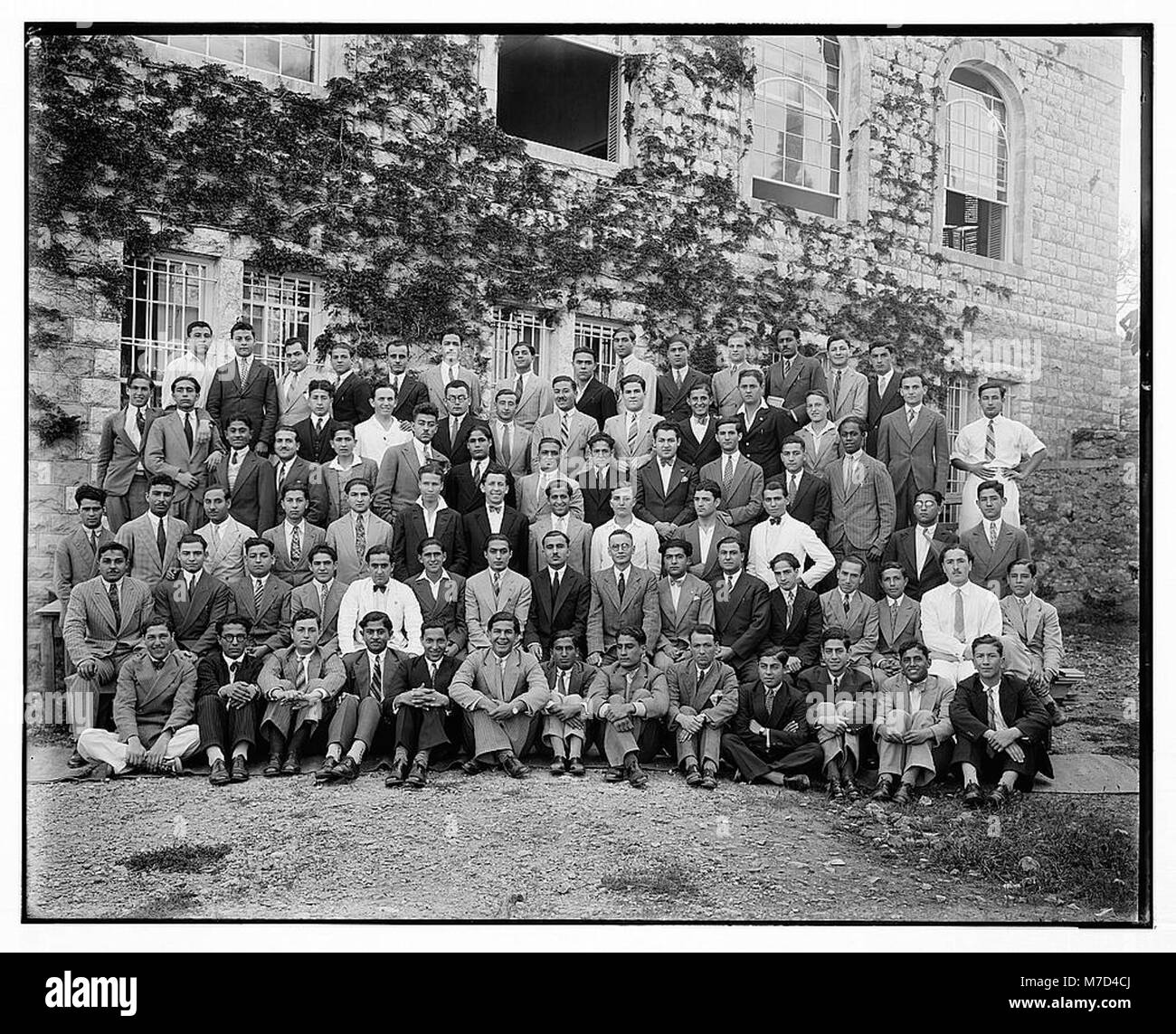 Ritratto di gruppo di studenti della American University di Beirut matpc LOC.07109 Foto Stock