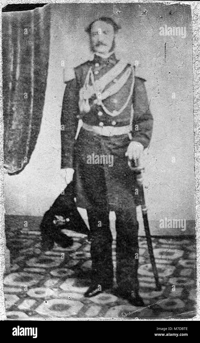 Un ritratto a figura intera di John Bankhead Magruder, un generale confederato durante la guerra di secessione americana, nella sua uniforme. Foto Stock