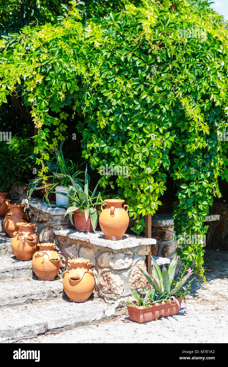 Ceramica. Grande Vaso non verniciata. La Bulgaria Foto Stock