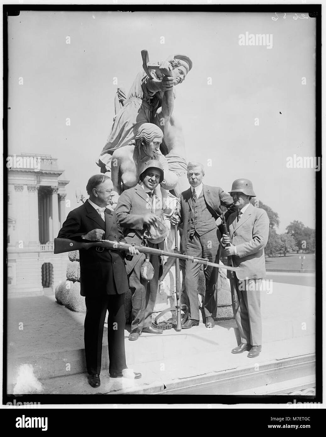 Il Sen. Thompson & tedesco reliquie di guerra LOC hec.13977 Foto Stock