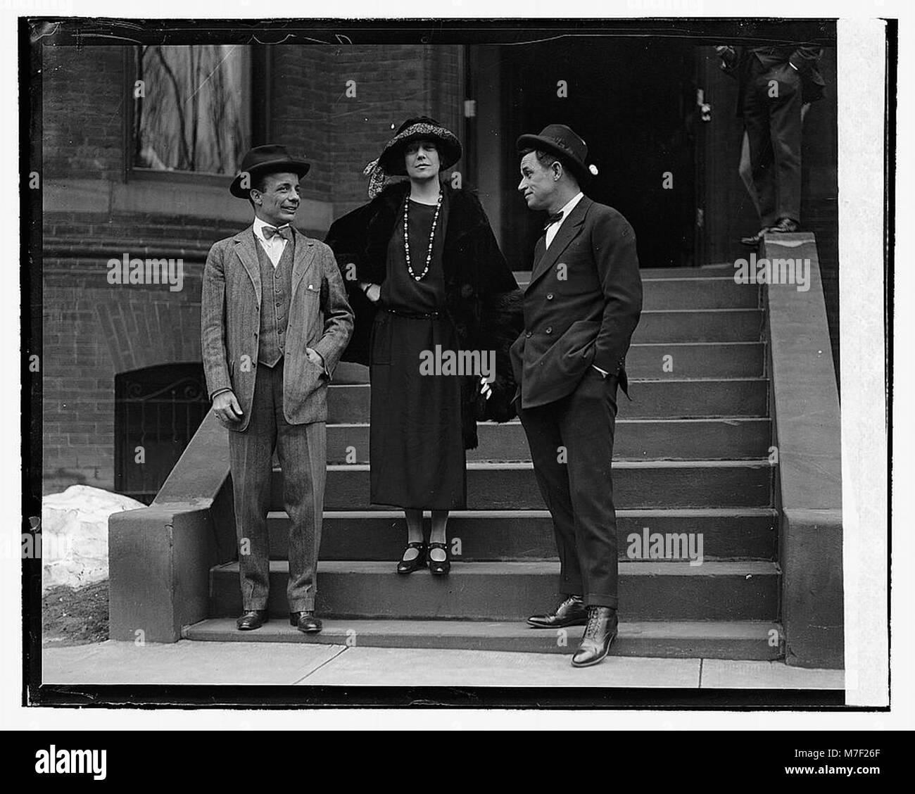 Theo. Roosevelt Jr., Alice Longworth, Will Rogers, 2-13-22 LOC npcc.05771 Foto Stock