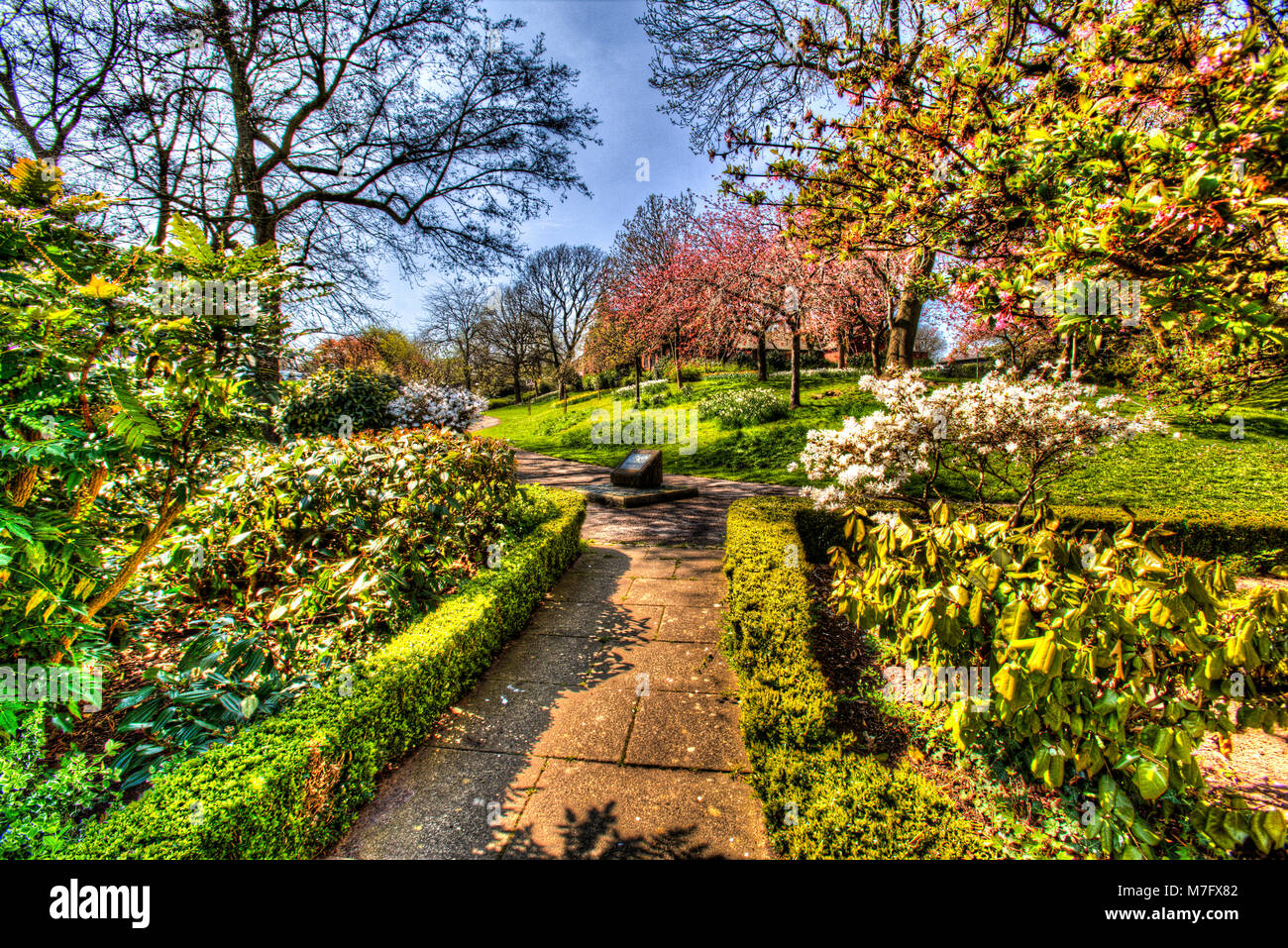 Villaggio di Port Sunlight, Inghilterra. Molla artistico vista in Port Sunlight di Dell. Foto Stock