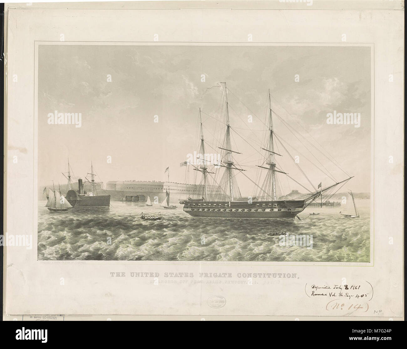 Un'immagine della fregata statunitense Constitution ancorata al largo di Fort Adams a Newport, Rhode Island. Questa storica nave da guerra, conosciuta come "Old Ironsides", giocò un ruolo cruciale nella prima storia navale americana. Foto Stock