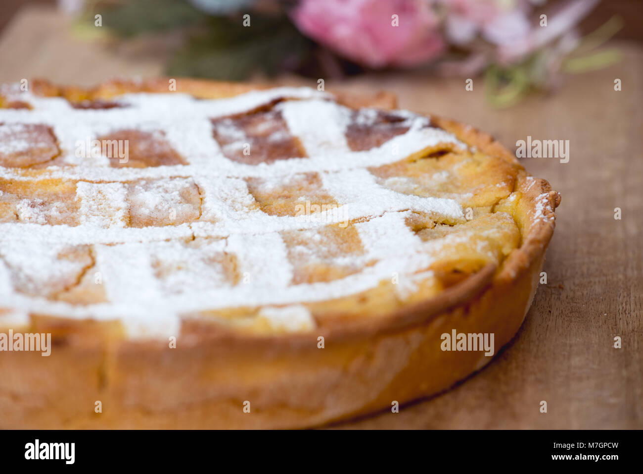 Pastiera: pasta frolla torta di Pasqua tradizionalmente da Napoli, Italia Foto Stock