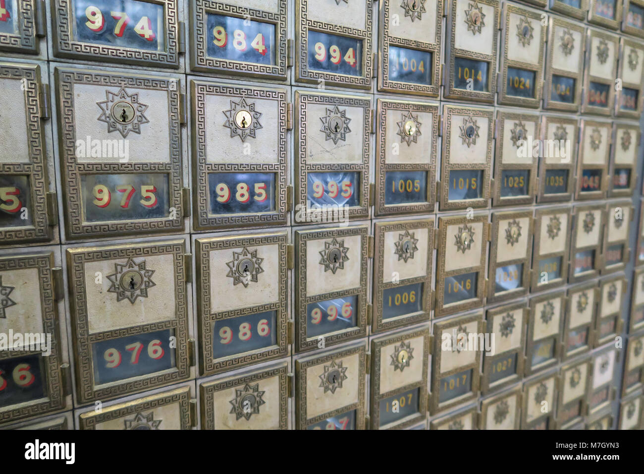 Le caselle postali presso un ufficio postale in New York City, Stati Uniti d'America Foto Stock