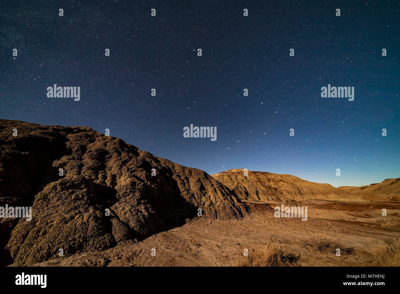 Il grande bilanciere su per la salita oltre il Parco Provinciale dei Dinosauri, Alberta, Canada. Foto Stock