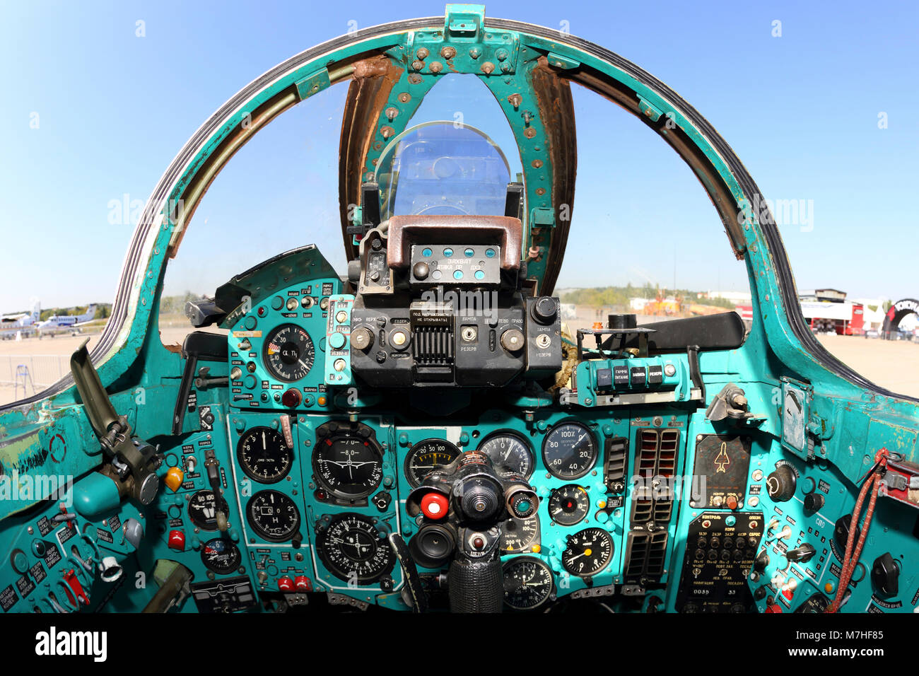 Il cockpit di un MiG-27 attacco aereo. Foto Stock