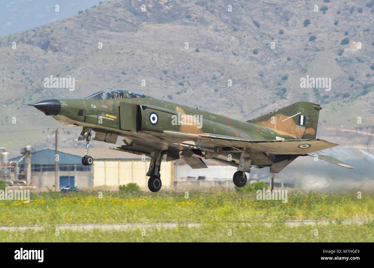 Hellenic Air Force RF-4E Phantom a Larissa Air Base, Grecia. Foto Stock