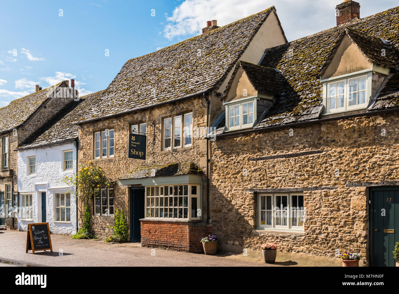 Lacock Village, vicino a Chippenham, Wiltshire. Foto Stock